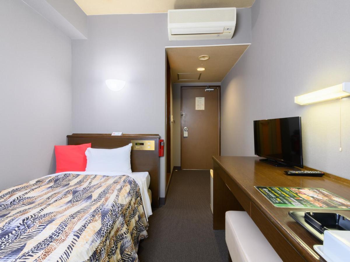 Tabist Iwata Station Hotel Екстер'єр фото